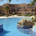 Apartament Stylish 1 Bedroom In Limnaria Gardens *