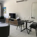 Stylish 1 Bedroom In Limnaria Gardens Paphos